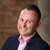 shaun Wallis
